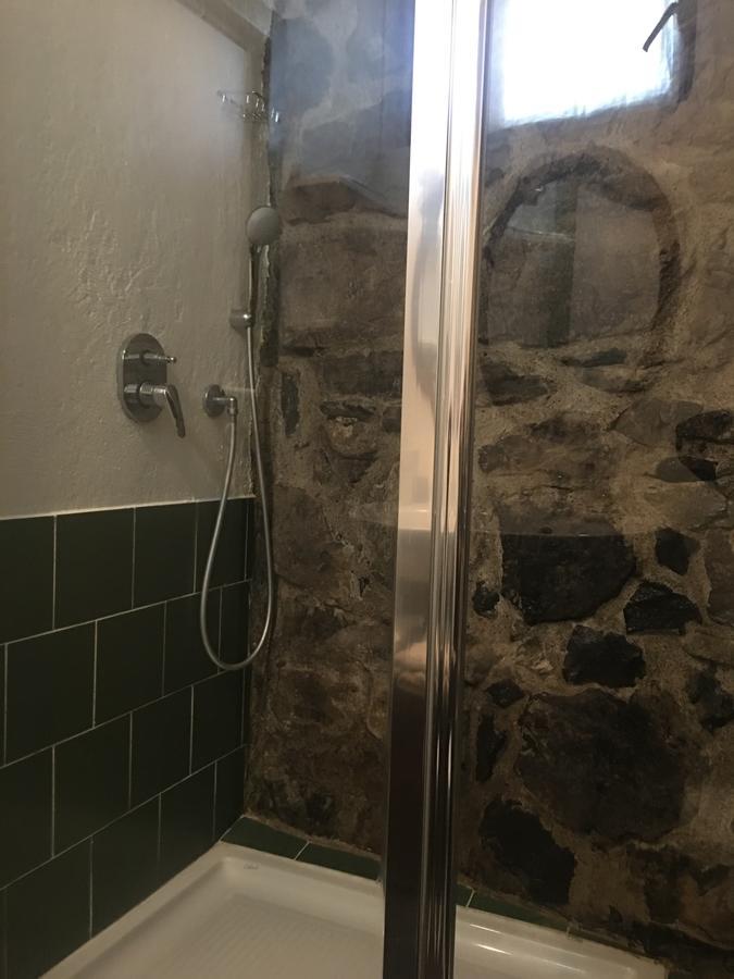 Castagna Holiday Home نيسّو المظهر الخارجي الصورة
